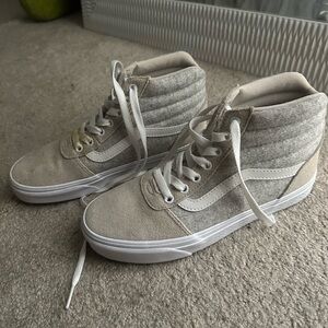 Vans Women’s Ward Grey Suede High Top Skateboard sneaker Size 7.5